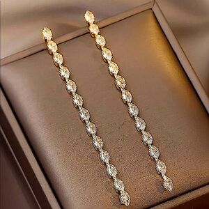 NEW GOLD 18K ZIRCON DROP EARRINGS